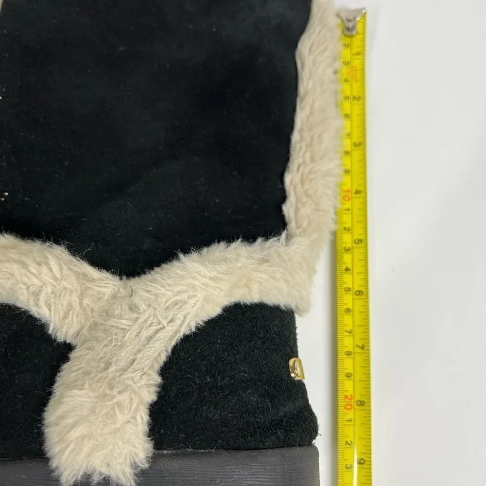 River Island suede boots size 6 (England) US size 7